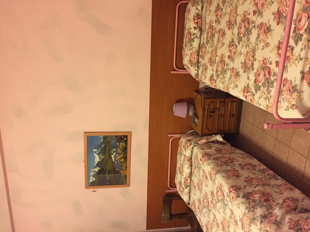 Albergo Anna Ciampino Exteriör bild